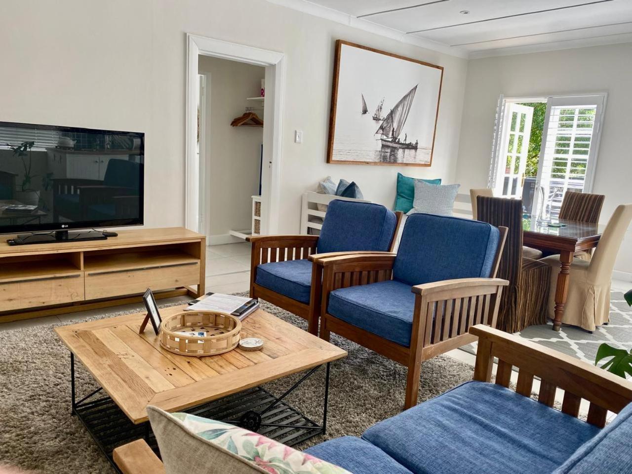 Anchor'S Rest Hotel Херманус Екстериор снимка